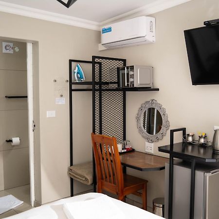 Patterson B&B Newcastle Bagian luar foto