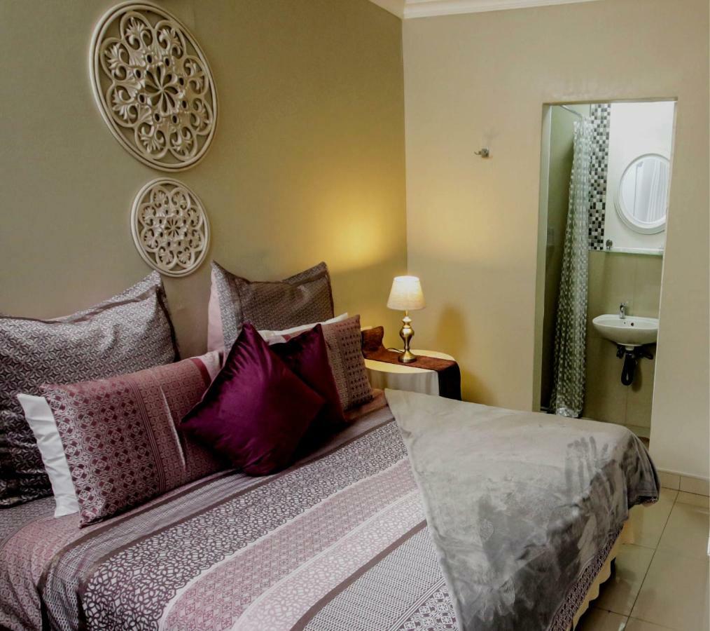 Patterson B&B Newcastle Bagian luar foto
