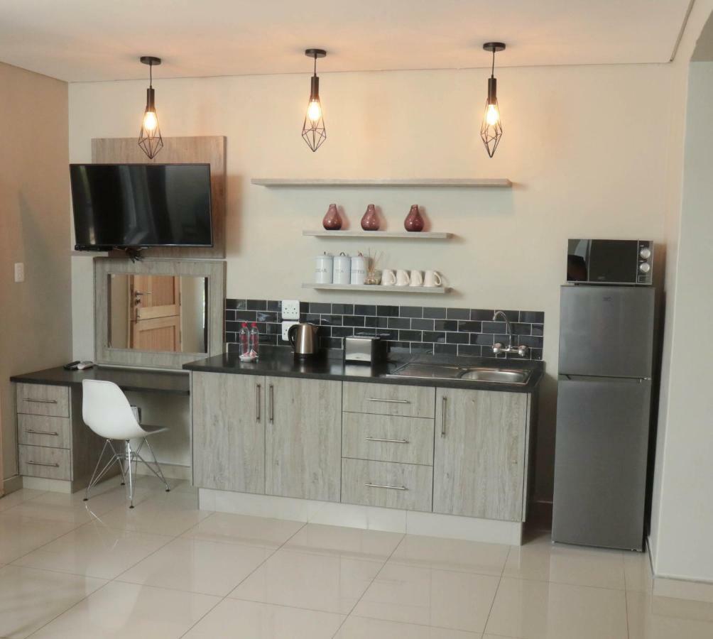 Patterson B&B Newcastle Bagian luar foto